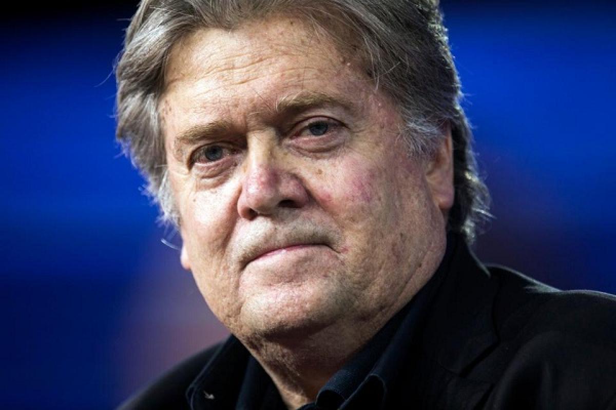 Trump removes Steve Bannon from National Security Council